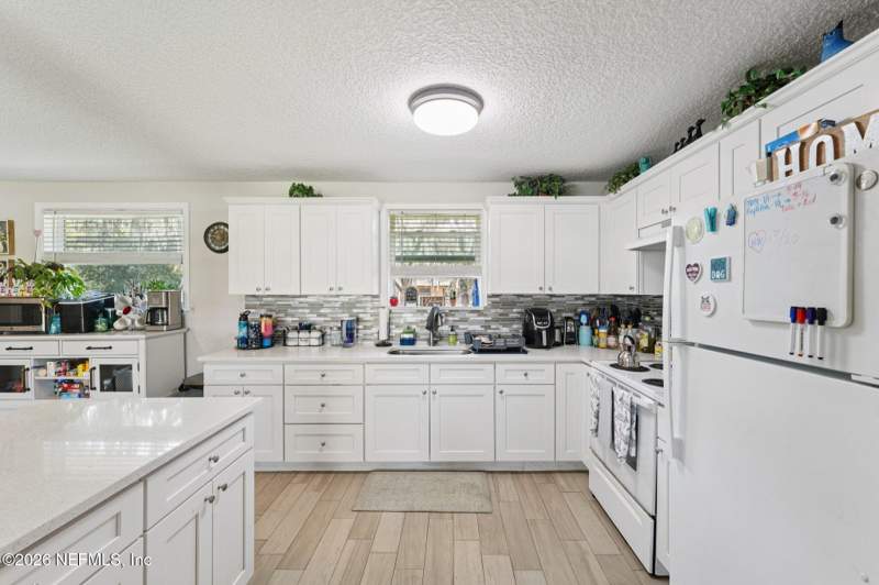 4 bedroom Single Family Residence at 5822 Trout River Boulevard, Carter Donation, Jacksonville — photo 5