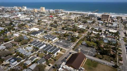 435 3rd Avenue, Jacksonville Beach FL - photo 7 of 13