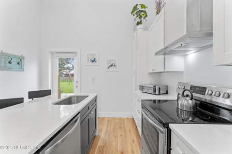 824 S Rodriquez Street, St. Augustine FL - photo 12 of 35