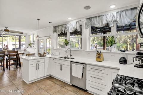 8160 Wendover Road, St. Augustine FL - photo 6 of 41
