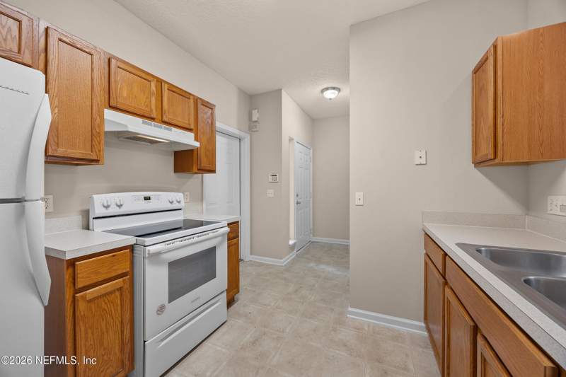 2 bedroom Townhouse at 829 Southern Creek Lane, Julington Creek Plan, St. Johns — photo 5