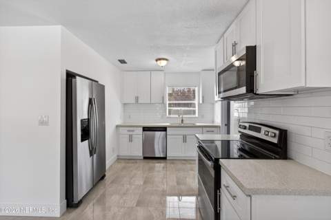 217 Carver Street, St. Augustine FL - photo 13 of 38