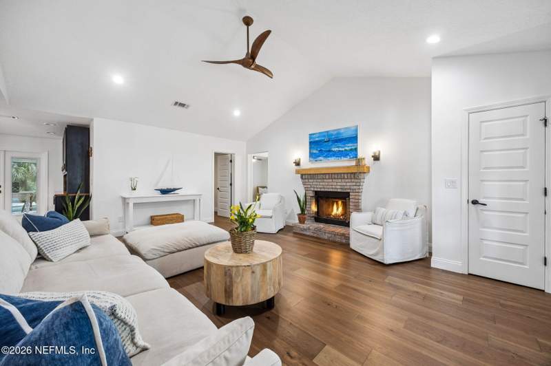 4 bedroom Single Family Residence at 96102 Piney Island Drive, Piney Island, Fernandina Beach — photo 3