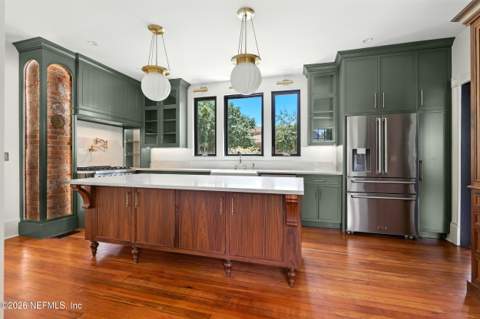 700 Walnut Street, Green Cove Springs FL - photo 7 of 94