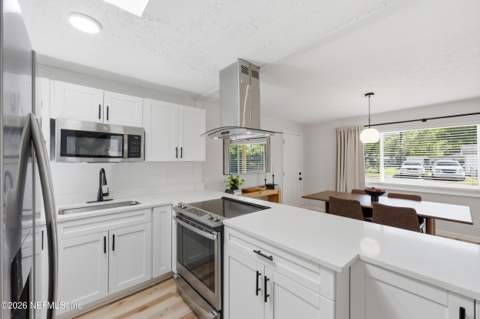 1224 Neva Street, Jacksonville FL - photo 10 of 35
