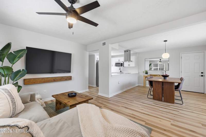 3 bedroom Single Family Residence at 1224 Neva Street, Cedarhurst, Jacksonville — photo 3