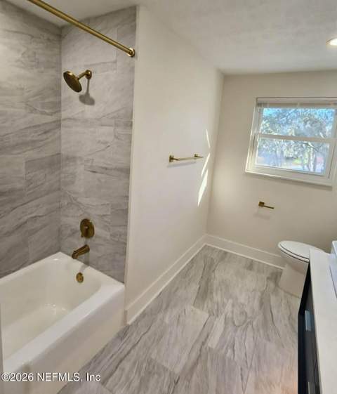 10206 Shoreview Drive, Jacksonville FL - photo 23 of 32