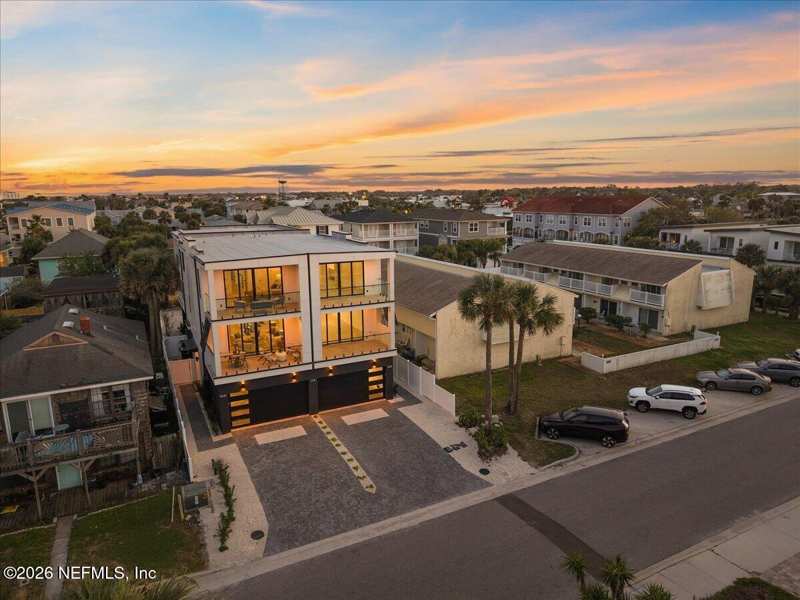 3 bedroom Condominium at 118 13th Avenue #101 B, Pablo Beach South, Jacksonville Beach — photo 1