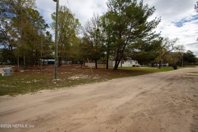 3 bedroom Mobile Home at 7160 Purdue Street, Highridge Estates, Keystone Heights — photo 4