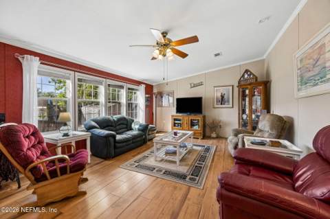 334 Paradise Circle, Satsuma FL - photo 13 of 39