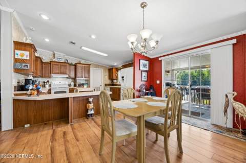 334 Paradise Circle, Satsuma FL - photo 12 of 39