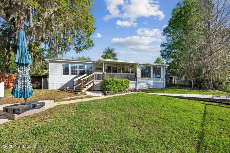 3 bedroom Manufactured Home at 334 Paradise Circle, Satsuma, Satsuma — photo 4