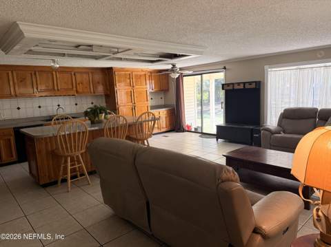 12717 Dunn Creek Road, Jacksonville FL - photo 6 of 20