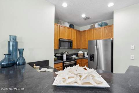12301 Kernan Forest Boulevard #1902, Jacksonville FL - photo 9 of 31