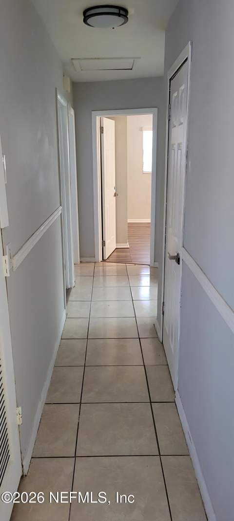 8524 Howell Drive, Jacksonville FL - photo 6 of 20