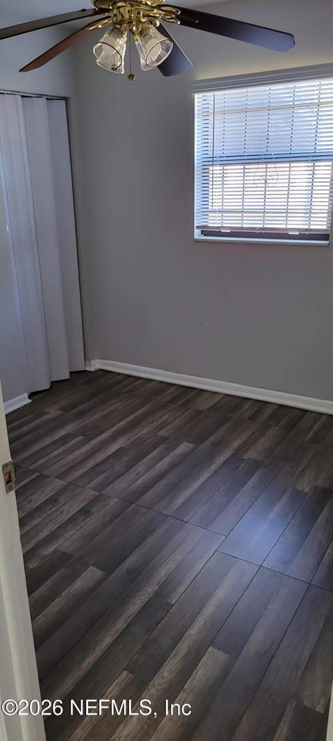 8524 Howell Drive, Jacksonville FL - photo 12 of 20