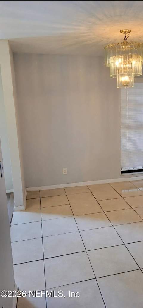 8524 Howell Drive, Jacksonville FL - photo 15 of 20