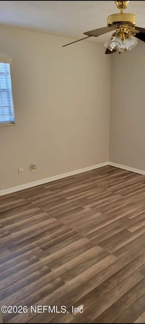 8524 Howell Drive, Jacksonville FL - photo 16 of 20