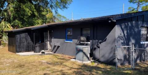 8524 Howell Drive, Jacksonville FL - photo 20 of 20
