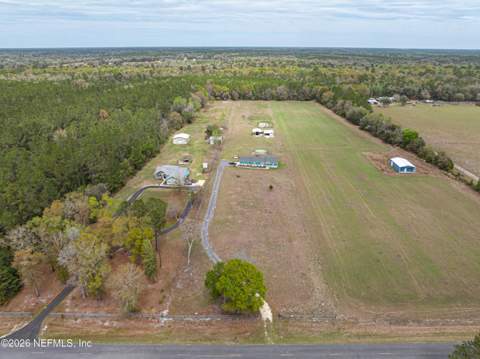 22156 NW County Road 235, Lake Butler FL - photo 6 of 69