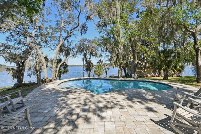 Little Andrews Island