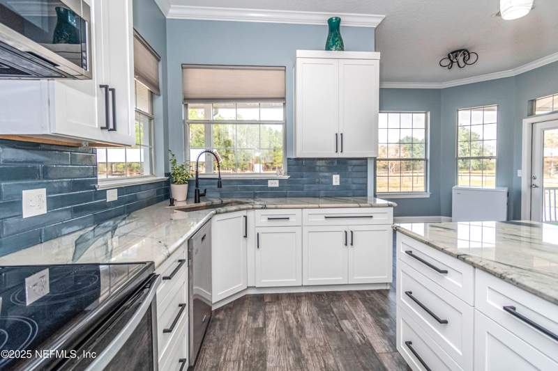 4 bedroom Single Family Residence at 8219 Mud Lake Road, Smokerise, Macclenny — photo 5
