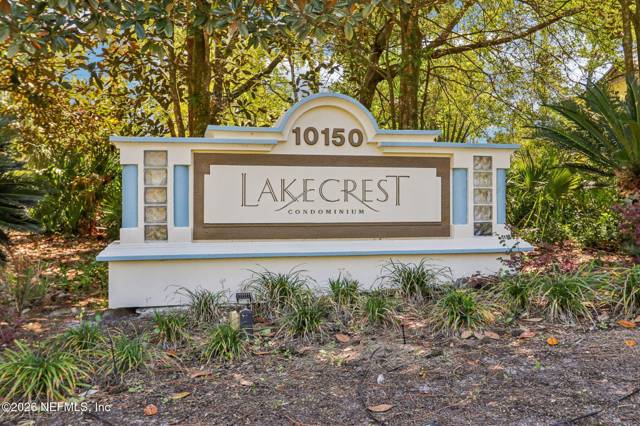 Lakecrest