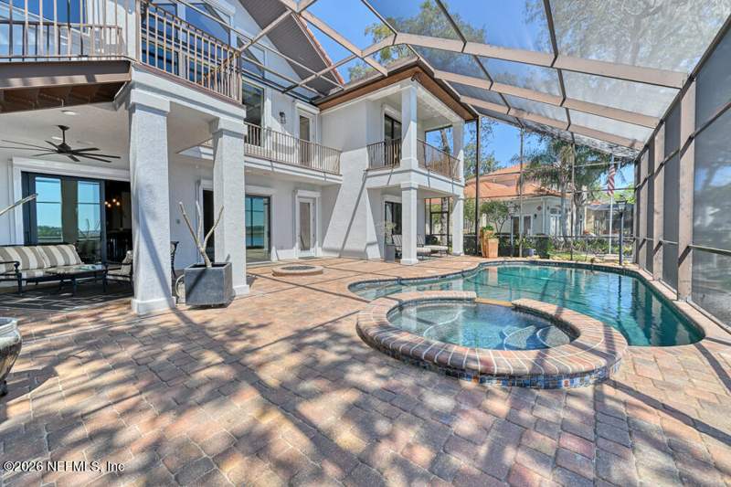 4 bedroom Single Family Residence at 1037 Shipwatch Drive, Queens Harbour Cc, Jacksonville — photo 3