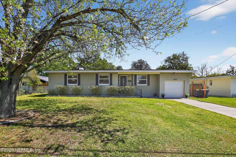 3 bedroom Single Family Residence at 11259 Soforenko Drive, San Mateo, Jacksonville — photo 1