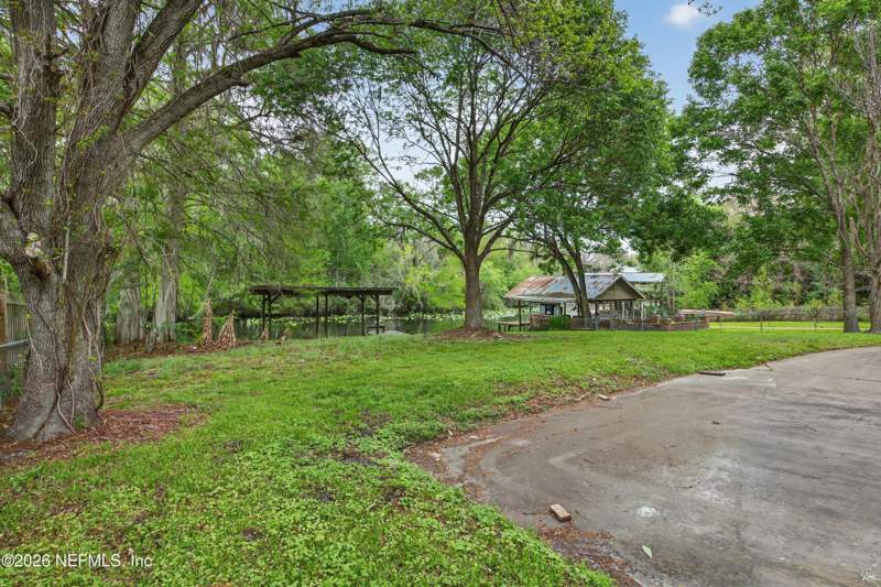 3 bedroom Single Family Residence at 2060 Cornell Road, Black Creek Hills, Middleburg — photo 3