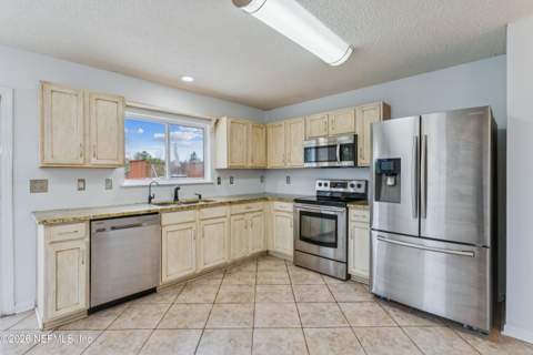 2135 Fresco Drive, Middleburg FL - photo 17 of 46