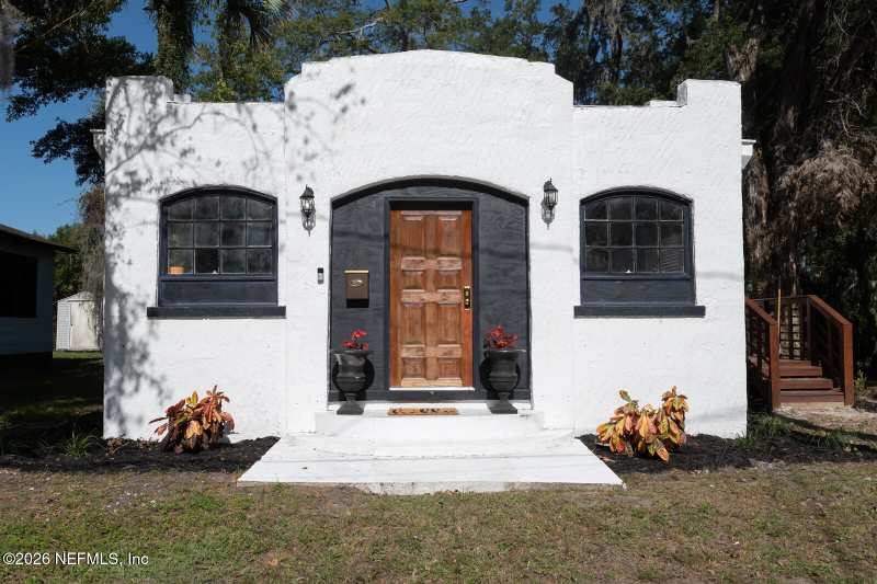 2 bedroom Single Family Residence at 519 W 26th Street, Brentwood, Jacksonville — photo 1