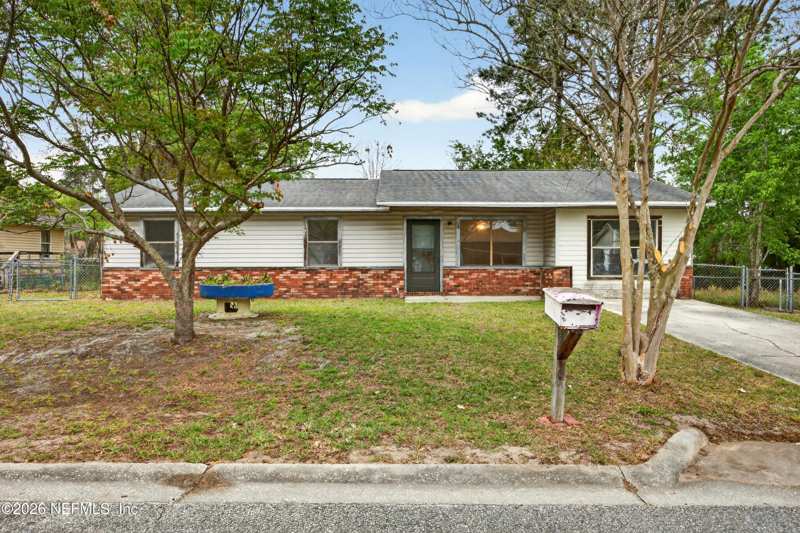 3 bedroom Single Family Residence at 1506 North Street, Golden Gate Manor, Green Cove Springs — photo 1