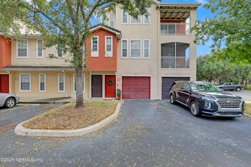 2 bedroom Condominium at 10075 Gate Parkway #812, Mirabella, Jacksonville — photo 2