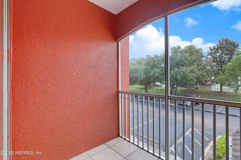 10075 Gate Parkway #812, Jacksonville FL - photo 6 of 6