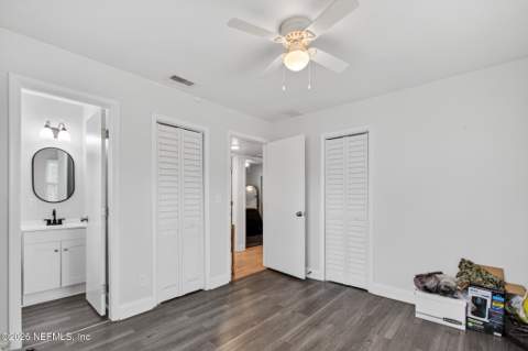 6258 Alexon Drive, Jacksonville FL - photo 24 of 40