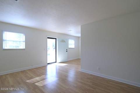 477 Sailfish Drive, Atlantic Beach FL - photo 12 of 24