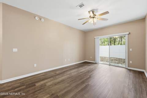 3680 Kirkpatrick Circle #4, Jacksonville FL - photo 19 of 43