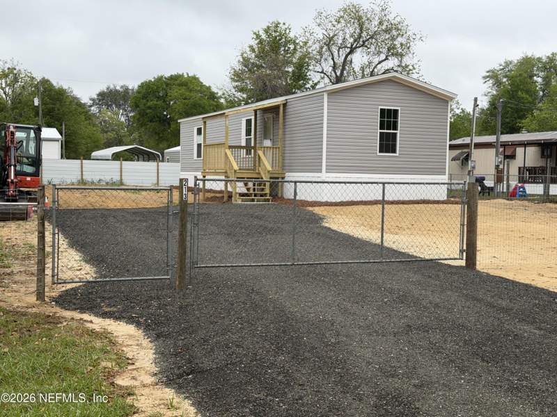 2 bedroom Mobile Home at 213 Milton Avenue, Interlachen Lakes Estates, Interlachen — photo 2