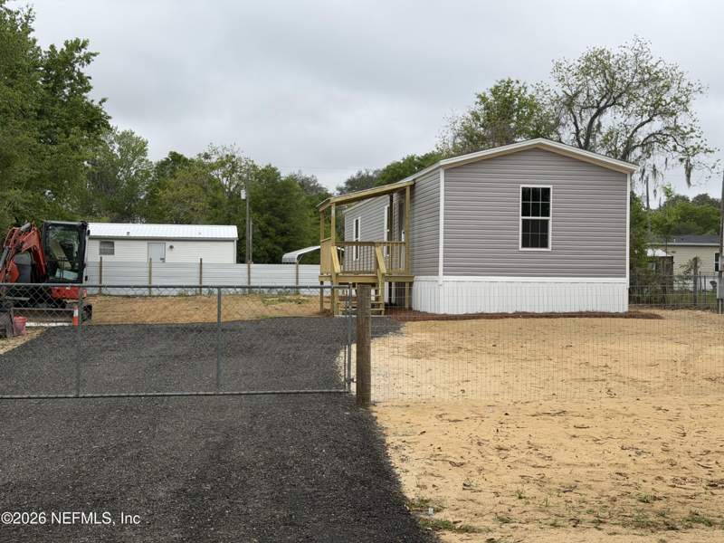 2 bedroom Mobile Home at 213 Milton Avenue, Interlachen Lakes Estates, Interlachen — photo 5