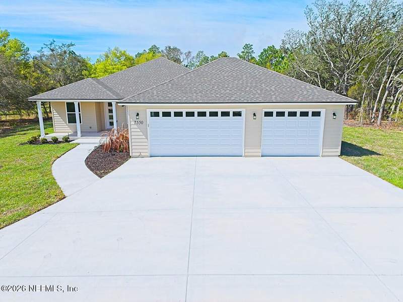 4 bedroom Single Family Residence at 7550 Monongahela Avenue, Big Tree Lakes, Keystone Heights — photo 2