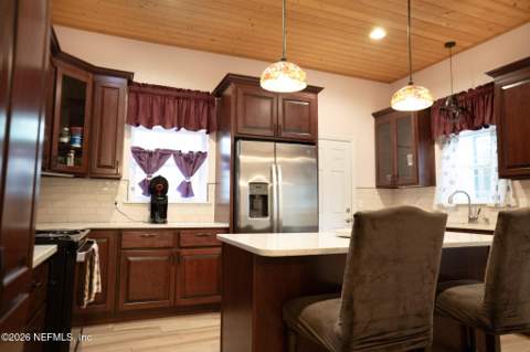 161 SW Jasmine Avenue, Keystone Heights FL - photo 11 of 47