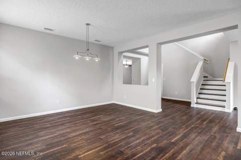 12283 Cardinal Creek Drive, Jacksonville FL - photo 14 of 33