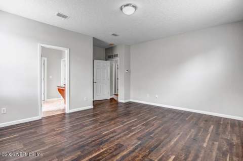 12283 Cardinal Creek Drive, Jacksonville FL - photo 9 of 33