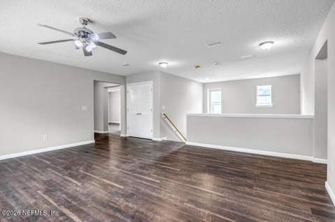 12283 Cardinal Creek Drive, Jacksonville FL - photo 18 of 33