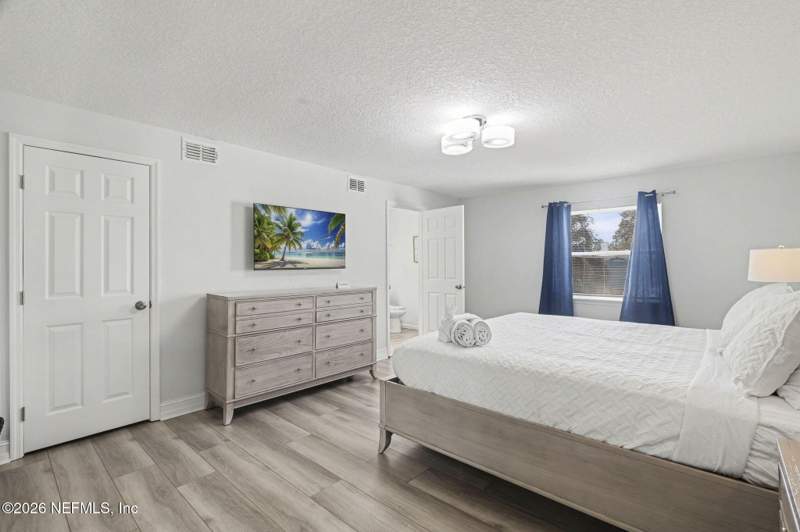6 bedroom Single Family Residence at 1702 7th Street, Surf Park, Jacksonville Beach — photo 5