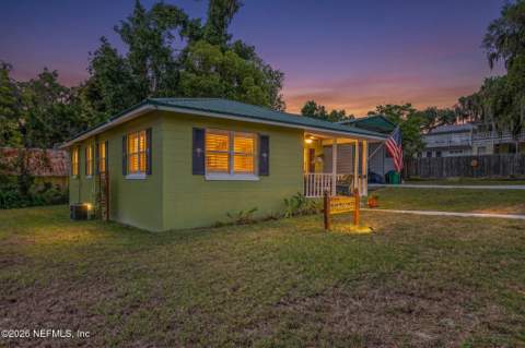 105 Central Avenue, Crescent City FL - photo 12 of 53