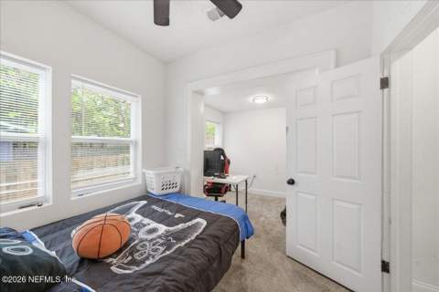 678 Linwood Avenue, Jacksonville FL - photo 16 of 39