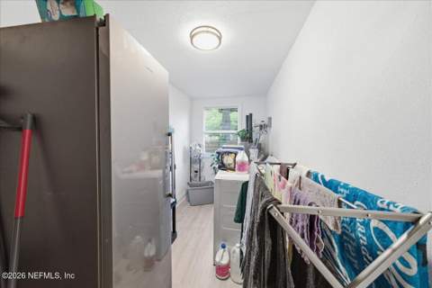 678 Linwood Avenue, Jacksonville FL - photo 20 of 39