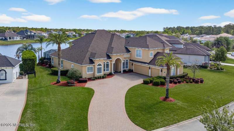 5 bedroom Single Family Residence at 440 E Kesley Lane, Magnolia Preserve, Jacksonville — photo 2